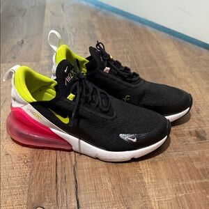 Nike Air 270 Sneakers Women’s Size 8.5